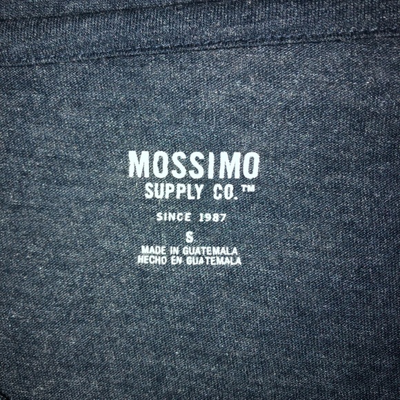 Mossimo Basic Tee - Picture 3 of 3